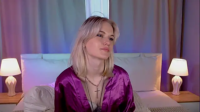LizzyCrown webcam