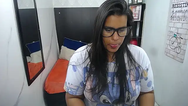 _bella_ebony_ webcam