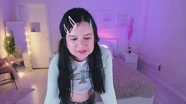 Lil_Amelie webcam