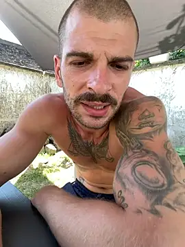 Greyoff webcam