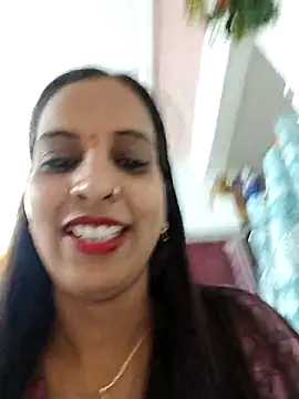 Sexy-Kajal2 webcam