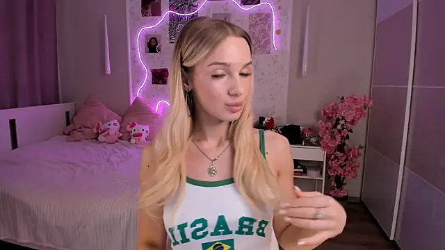 Ella_Lane webcam