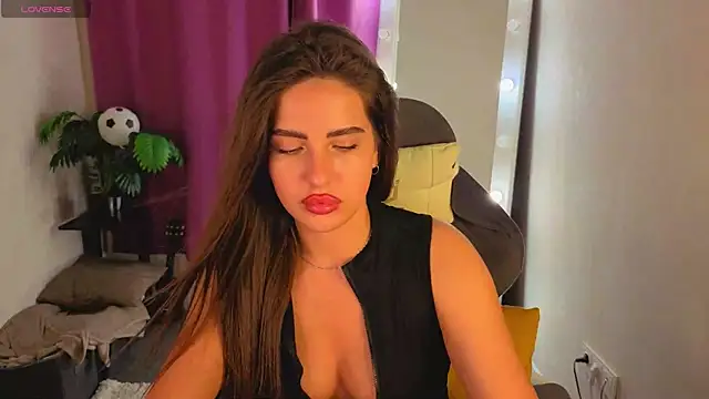 Bella__Kallen webcam