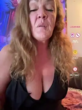 MumGabriela webcam