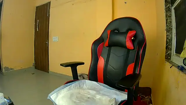 callmeshreya webcam