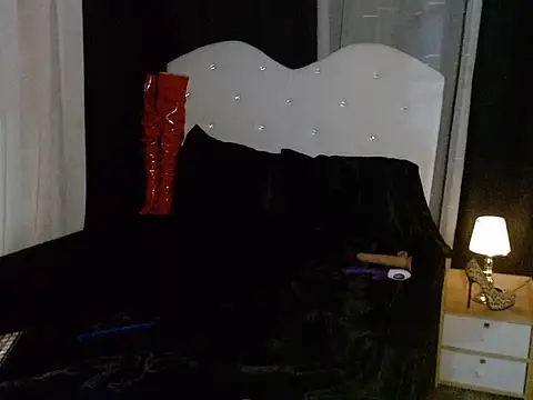 AshantTsiBigCock webcam