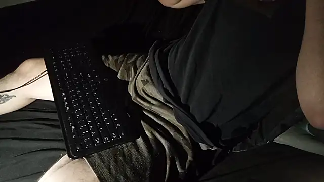 Kitrider live cam on StripChat