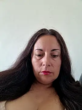 SelieAlMio live cam on StripChat