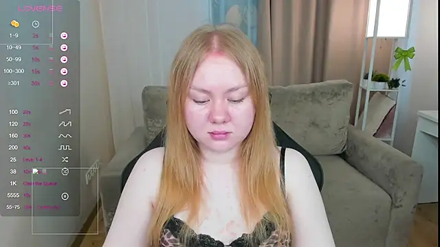 AlexaaBee webcam