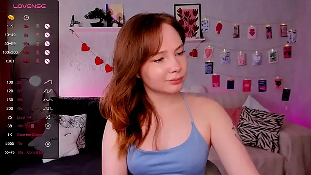 LanaBlu_ webcam