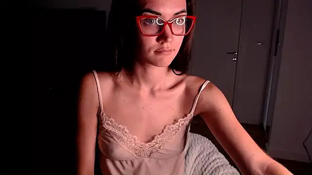 EvelynGG webcam