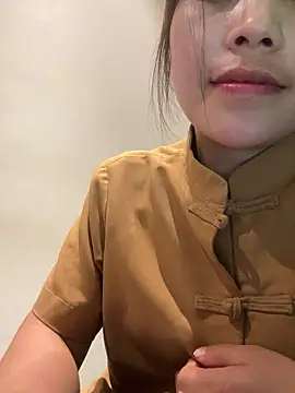 Bella_7777 webcam