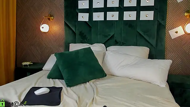 Anneta_Hart webcam