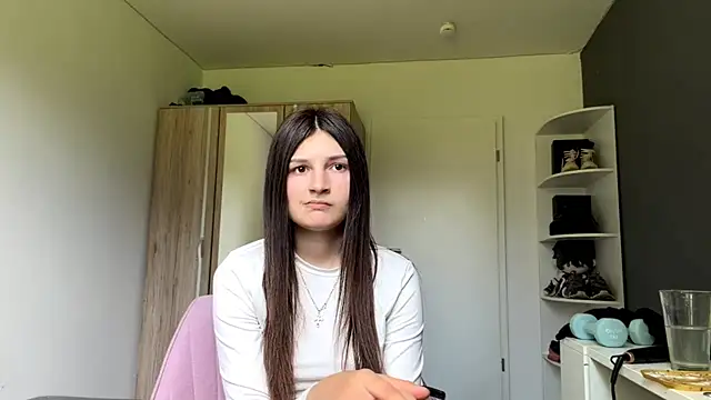 SpanishRooter webcam