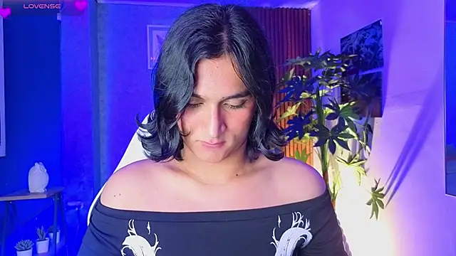 Zoee_Kiss_ live cam