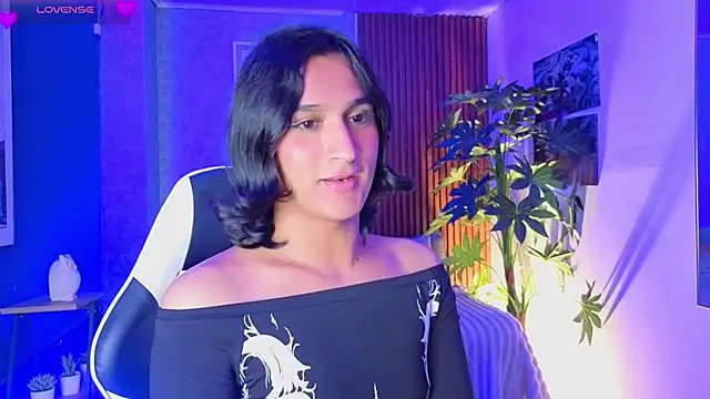 Zoee_Kiss_ live cam