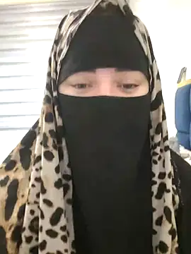 Bisan_sexy live cam