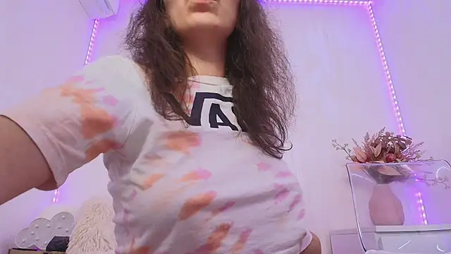 Anna_Lewis webcam