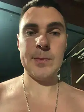 Rowing199456 live cam on StripChat