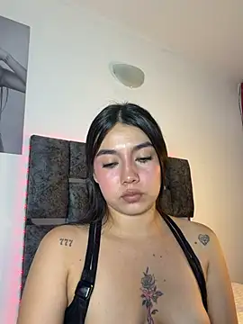 Natasharuso webcam
