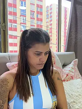 RachelWeisz_ webcam