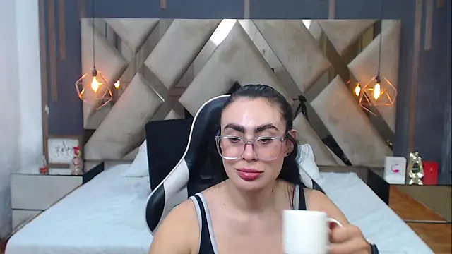 MartinaaFit live cam on StripChat