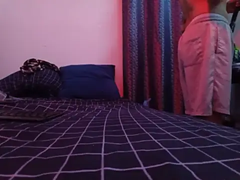 cheekyboyx webcam