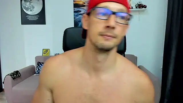 BrutusK08 webcam