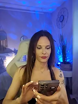 Luna_Kitanna webcam