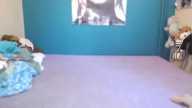 NADINNNE live cam on StripChat
