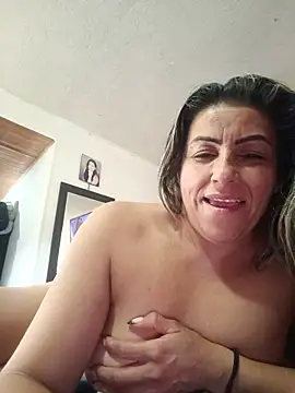 maynor_1998 live cam