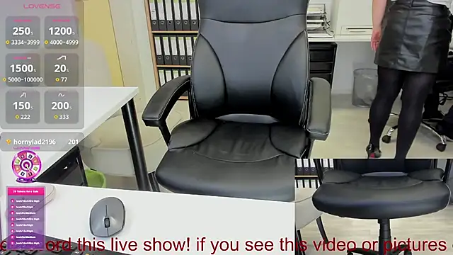 squirt_milf_viktoria webcam