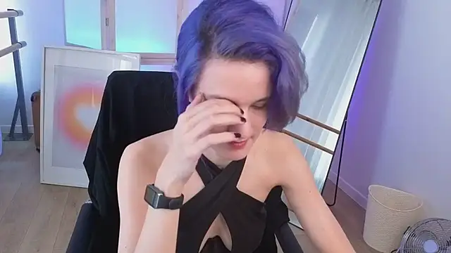 AuraLaunni webcam