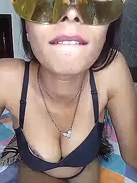 sexy_manvi25 (F young) - Boobs massage 🥰🔥