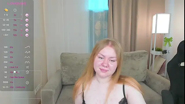 AlexaaBee webcam