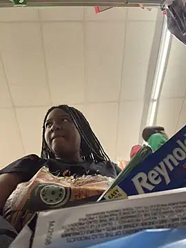 GirthGoddessCoco live cam