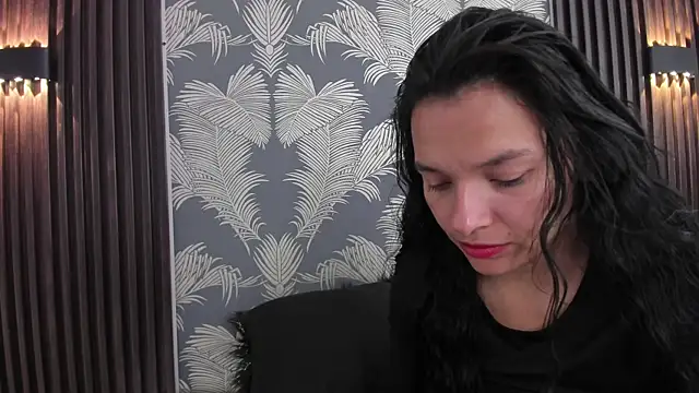 _shantal_smith - _shantal_smith's free webcam - UK Sex Cams