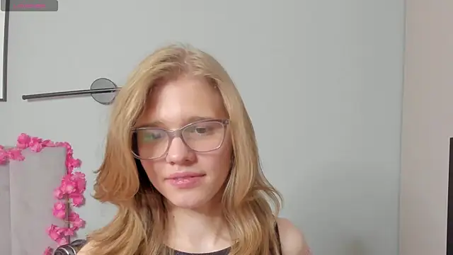 josefadonelan - JosefaDonelan's free webcam - UK Sex Cams