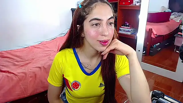 MariamGray1 webcam