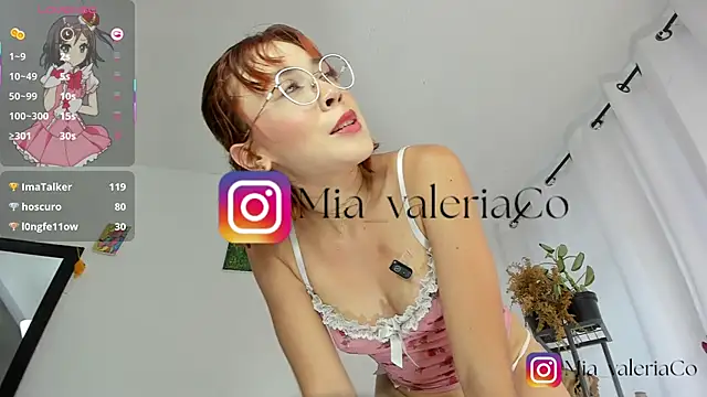 Mia-Valeria- webcam
