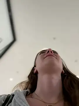 MariiD live cam