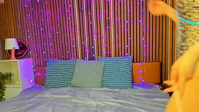 AshleyNova21 live cam on StripChat
