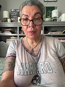 dieseldame1313 live cam