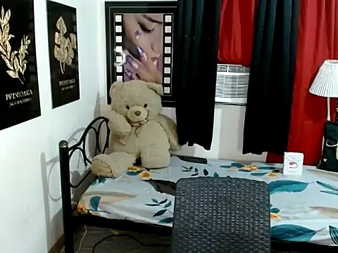 UrhotGoddess live cam