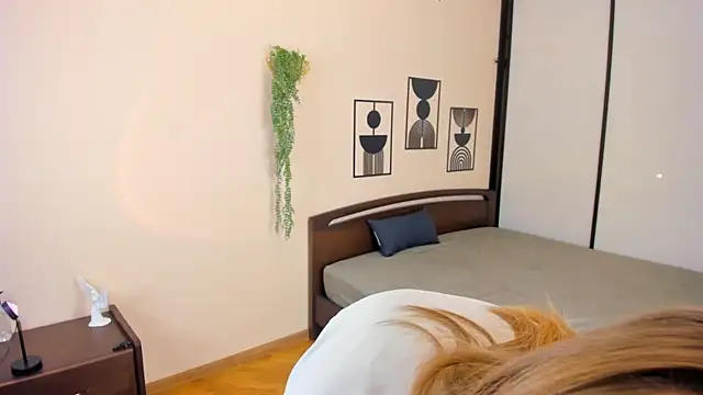 FemMantis webcam