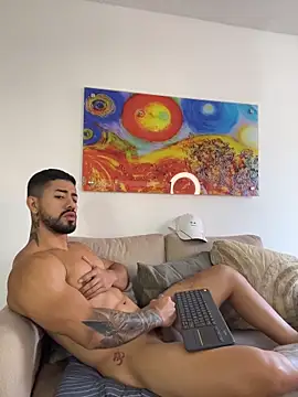 Ezzio_Scolaro