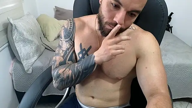 Isaac_Carter webcam