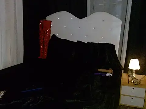 AshantTsiBigCock webcam