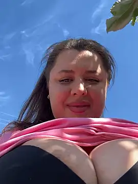 Sara_Hug webcam