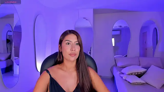 ArianaDumont webcam